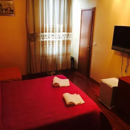 Zhihua Pensjonat 2*
