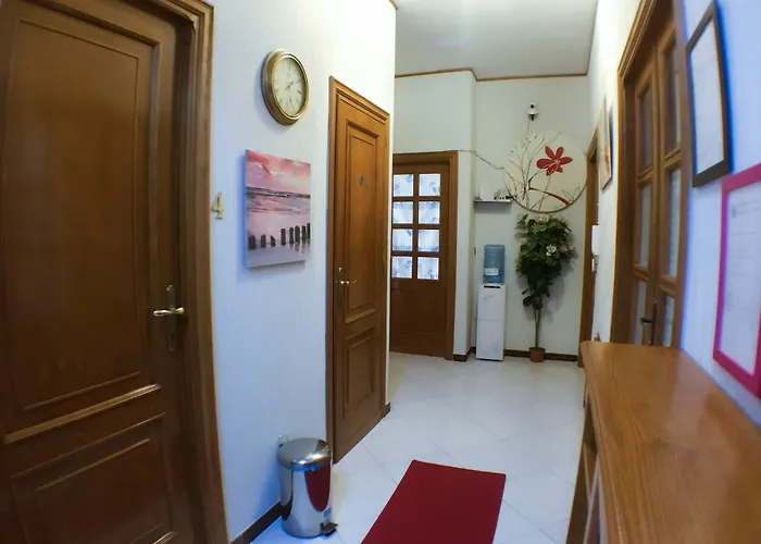 Zhihua ゲストハウス 2*